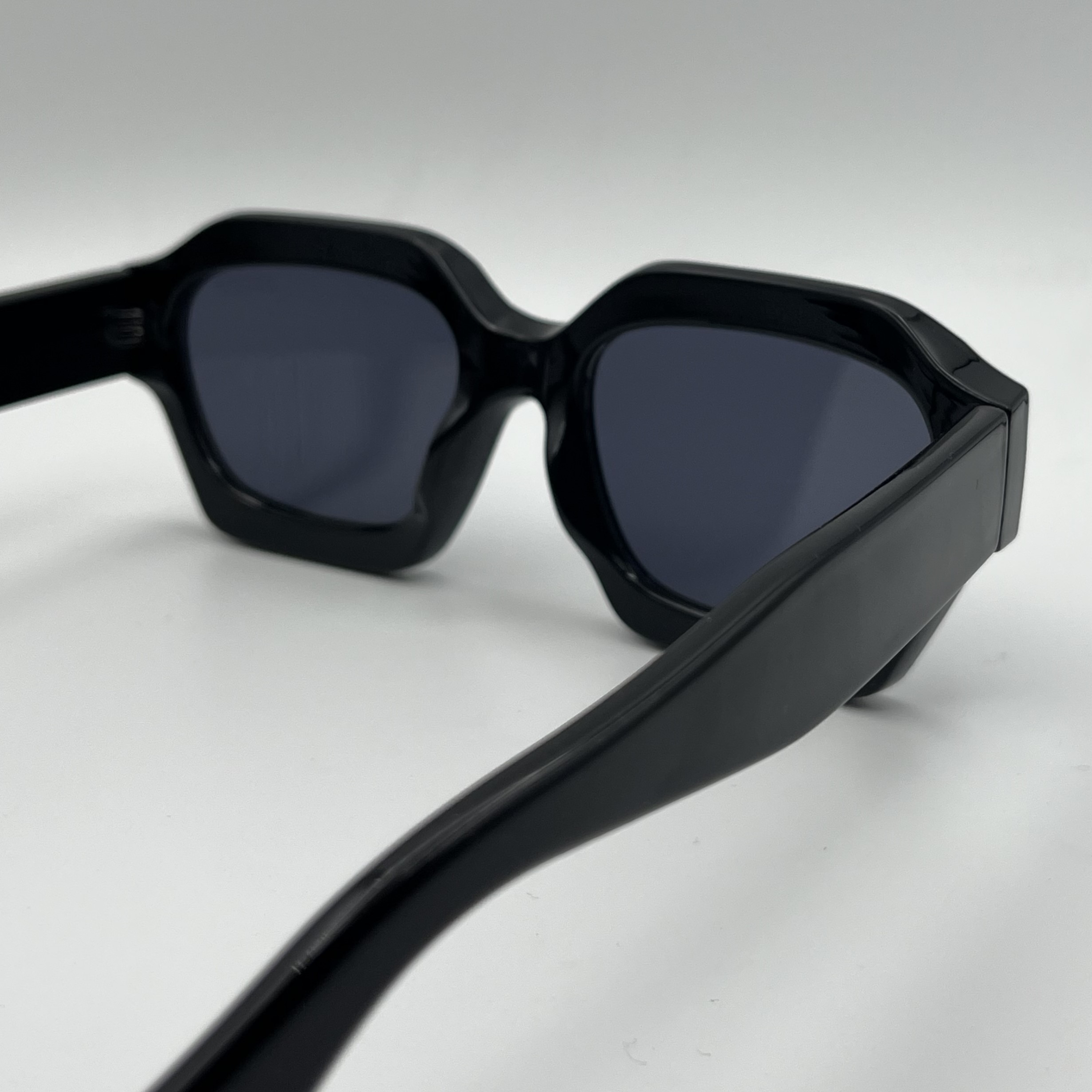 عینک آفتابی مدل G0002