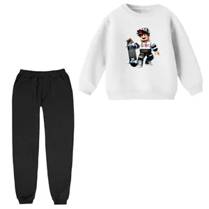 ست سویشرت و شلوار راحتی بچگانه مدل روبلاکس اسکیت  