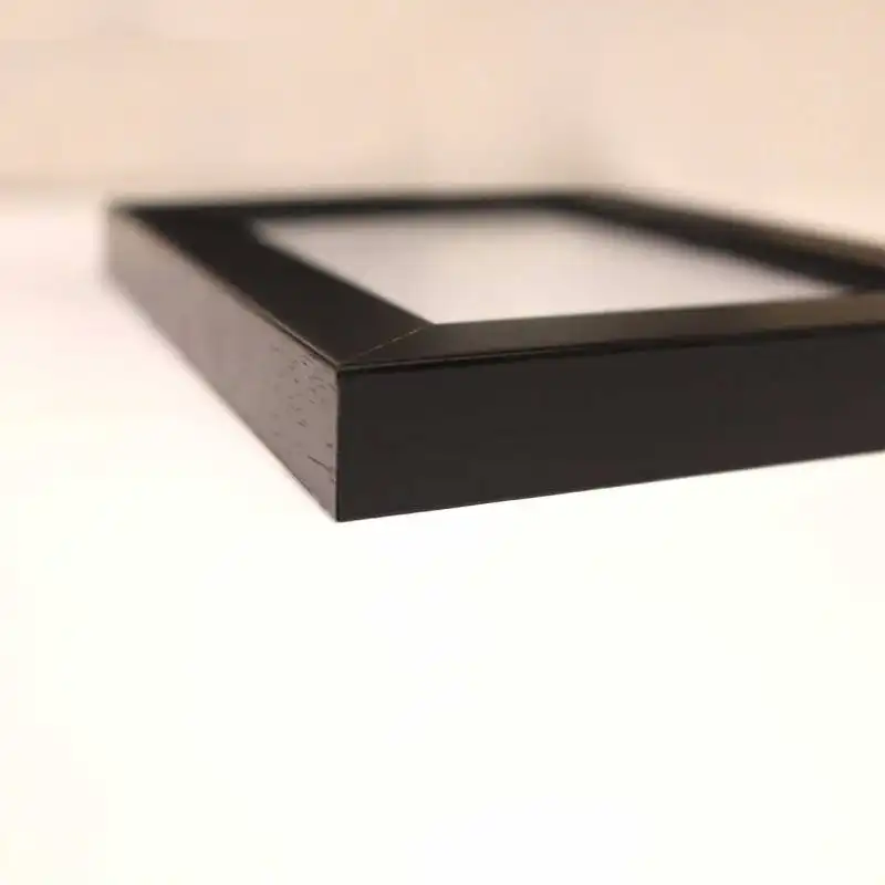 قاب عکس مدل میثاق 1015