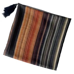 روسری زنانه مدل نخی ساوان