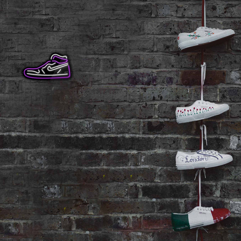 چراغ دیواری نئون دیزاین مدل Shoes-BL_PR