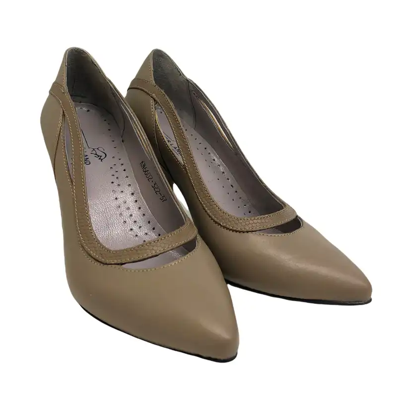 کفش زنانه سرزمین چرم مدل 1713 رنگ کرم