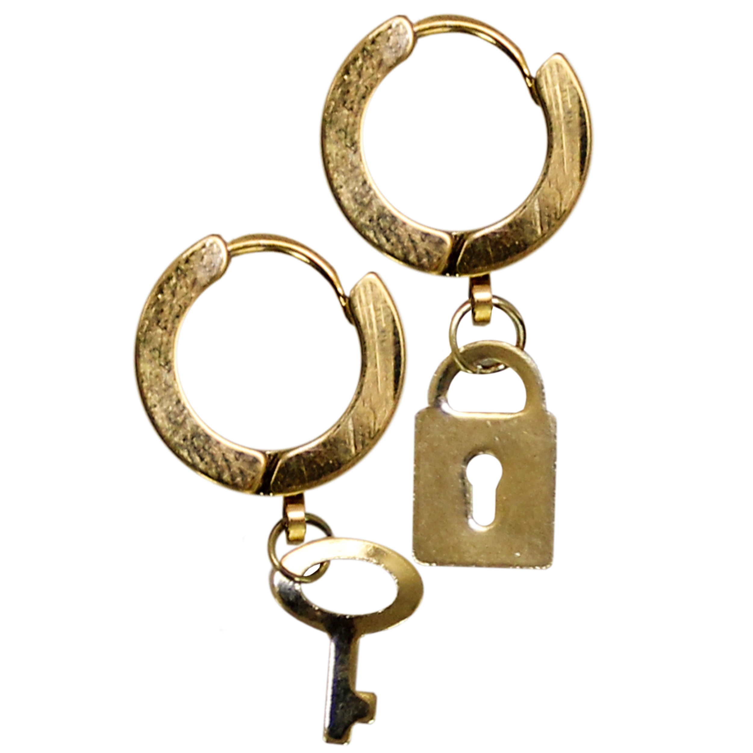 گوشواره زنانه طرح قفل و کلید کد RKH_1408 گوشواره زنانه طرح قفل و کلید کد RKH_1408