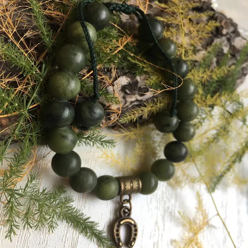 دستبند مدل نعل