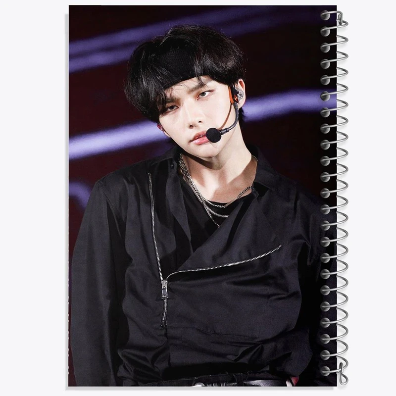 دفتر ژورنال نویسی 50 برگ خندالو مدل نقطه ای طرح هیونجین گروه استری کیدز Stray Kids کد 11866