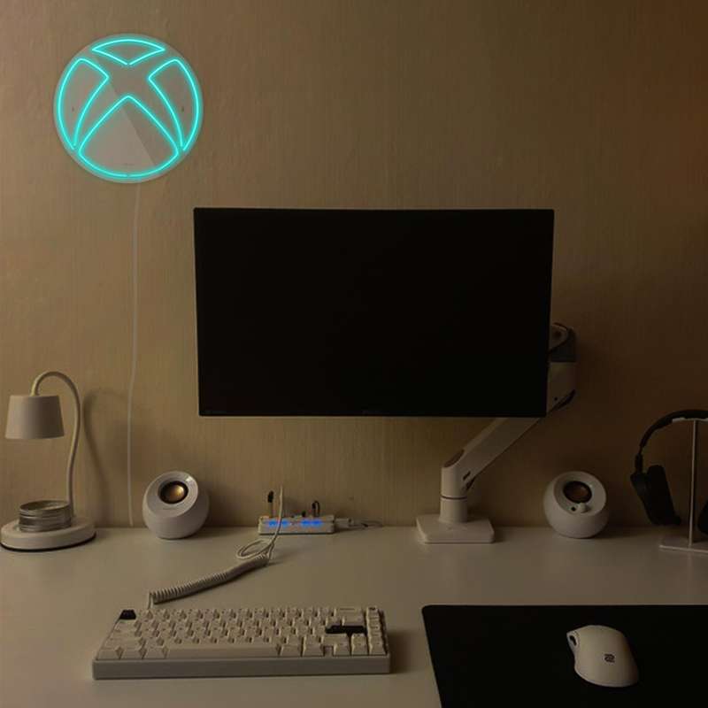 چراغ دیواری نئون دیزاین طرح Xbox-GL_TBL