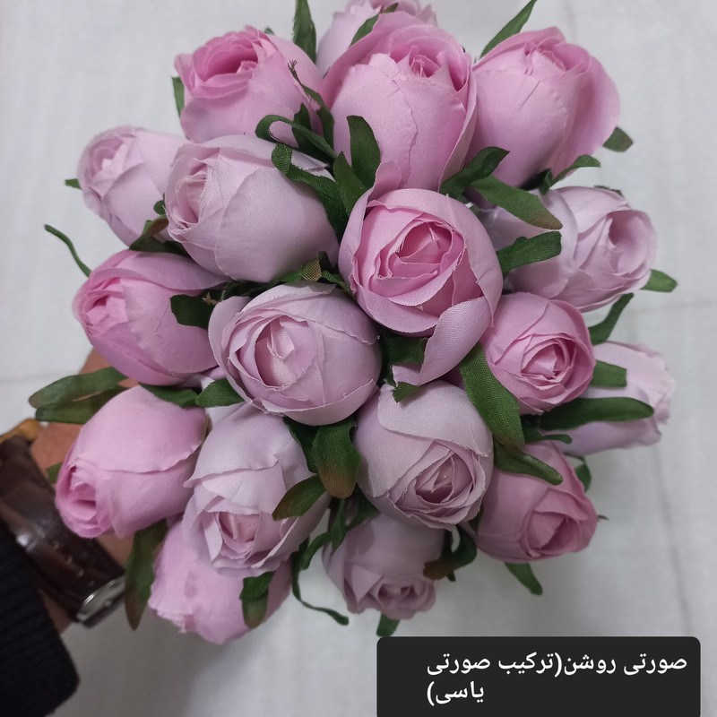 گل مصنوعی مدل رز غنچه مجموعه 18 عددی