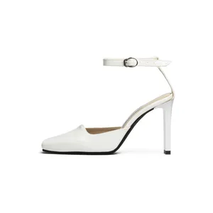 صندل زنانه آرتمن مدل darlene