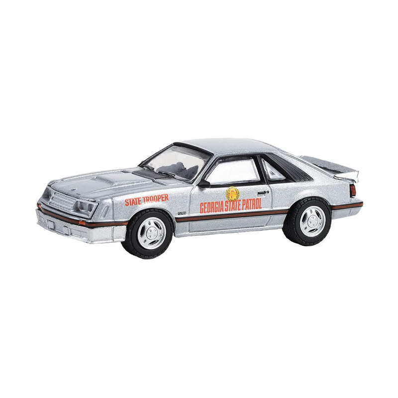 ماشین بازی گرین لایت مدل 1982 Ford Mustang GT کد 43020-A ماشین بازی گرین لایت مدل 1982 Ford Mustang GT کد 43020-A