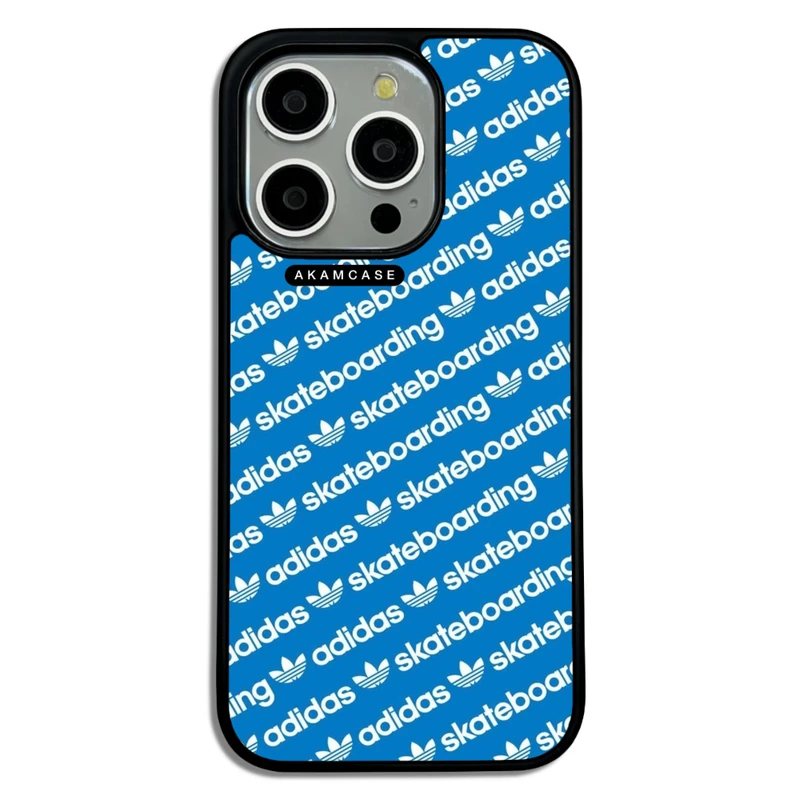 کاور آکام مدل AMC-WA15PRO-ADIDAS-18 مناسب برای گوشی موبایل اپل iPhone 15 Pro