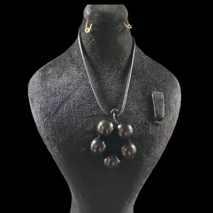 گردنبند مدل گوی تورمالین سیاه کد G5