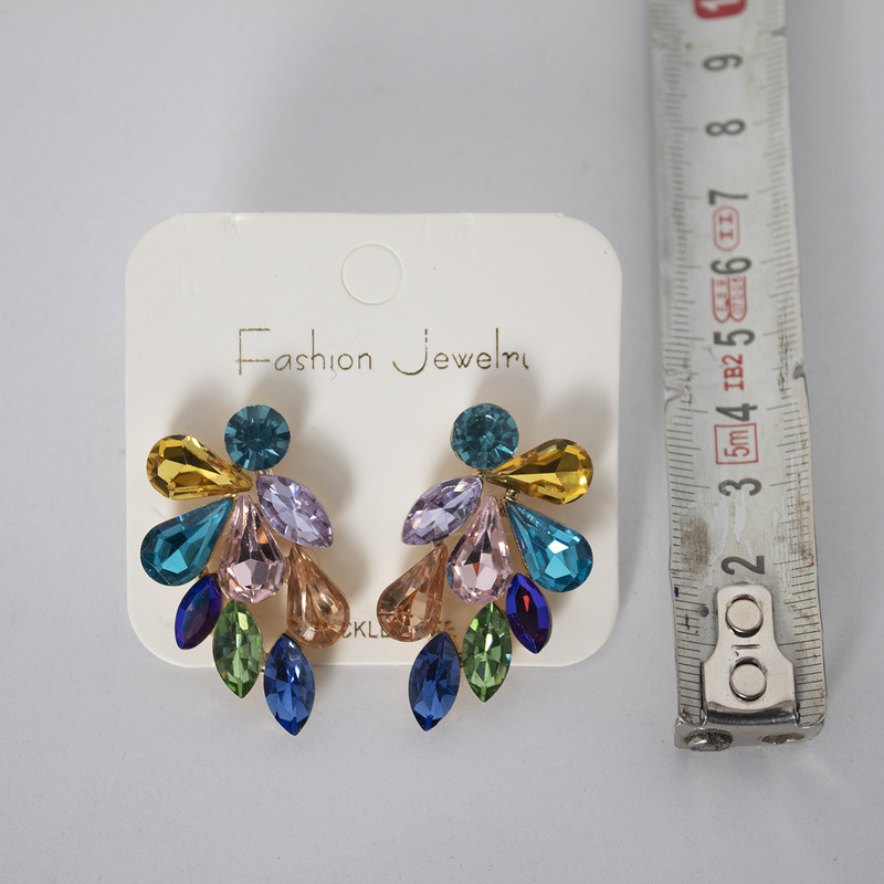 گوشواره زنانه مدل الماس کد 010 گوشواره زنانه مدل الماس کد 010