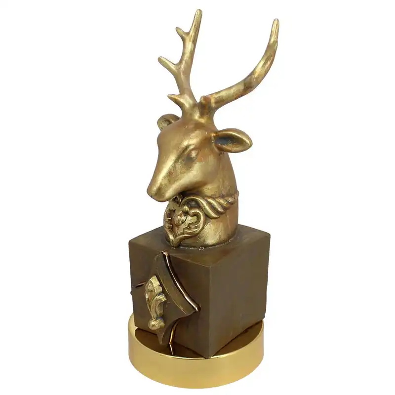 مجسمه مدل گوزن