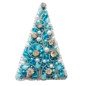 گل سینه زنانه مدل درخت کریسمس B