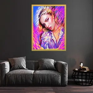 تابلو بکلیت طرح خواننده فریده هیلال آکین مدل قاب شاسی T-S7876