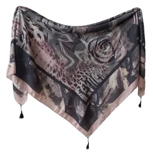 روسری زنانه مدل نهی منگوله دار آبرنگی