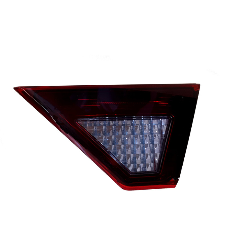 چراغ خطر عقب صندوق چپ کروز کد CR 50630901 مناسب برای شاهین