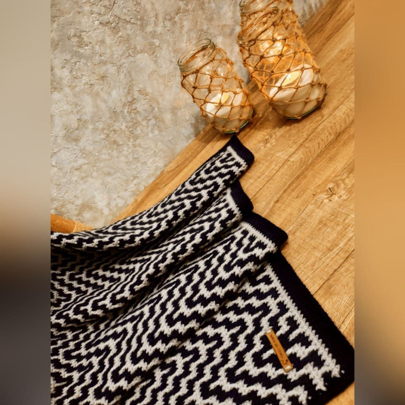 شال مبل مدل موزاییکی 007 سایز 105x95 سانتی متر