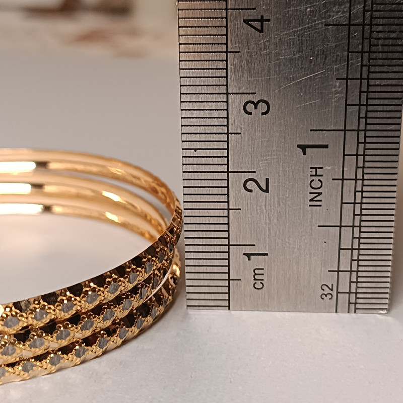 النگو طلا 18 عیار زنانه هلن کد 608s2 بسته سه عددی