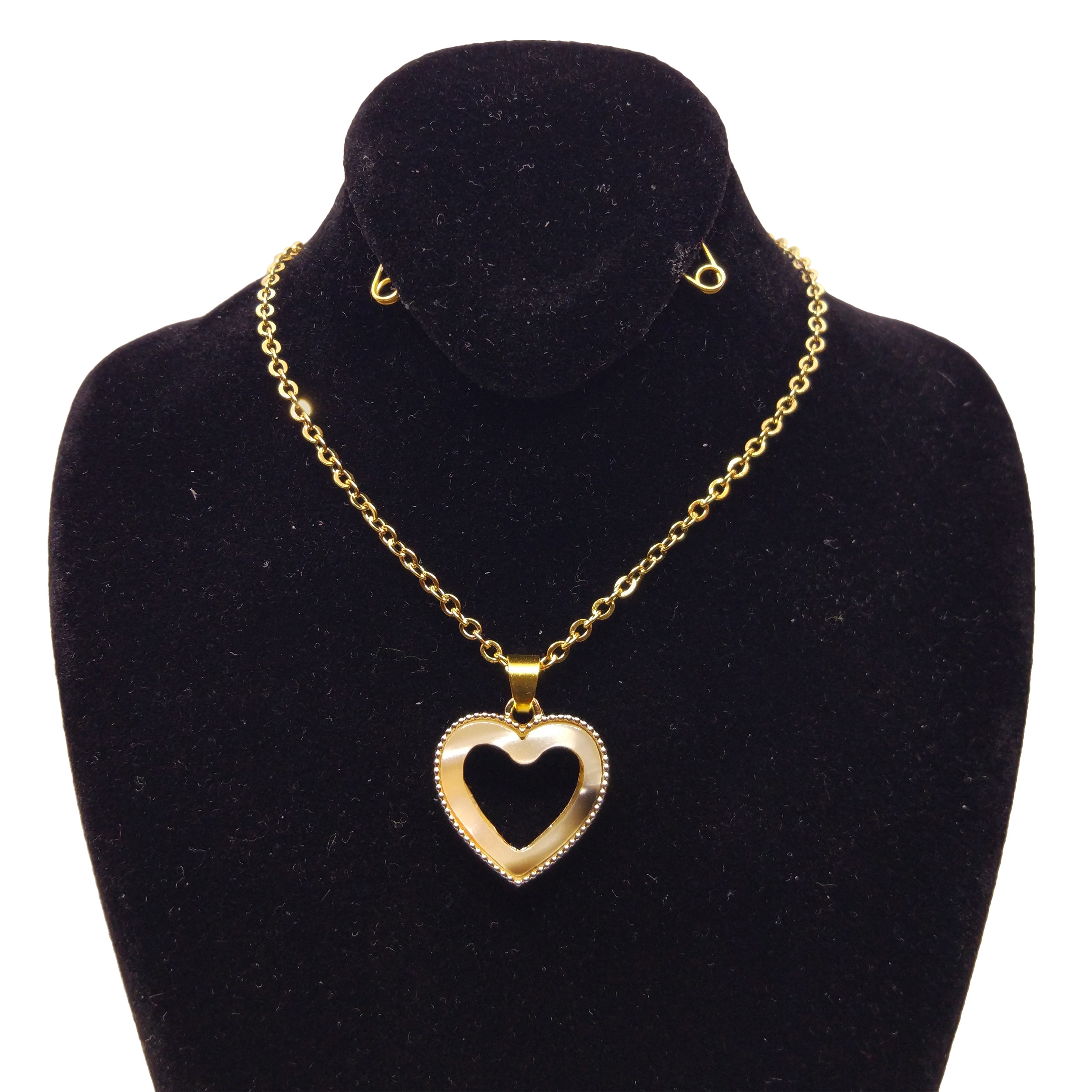 گردنبند دخترانه طرح قلب کد 045 گردنبند دخترانه طرح قلب کد 045