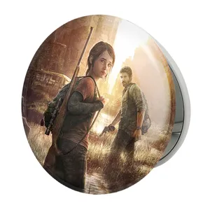 آینه جیبی خندالو طرح The Last Of Us مدل تاشو کد 4874 