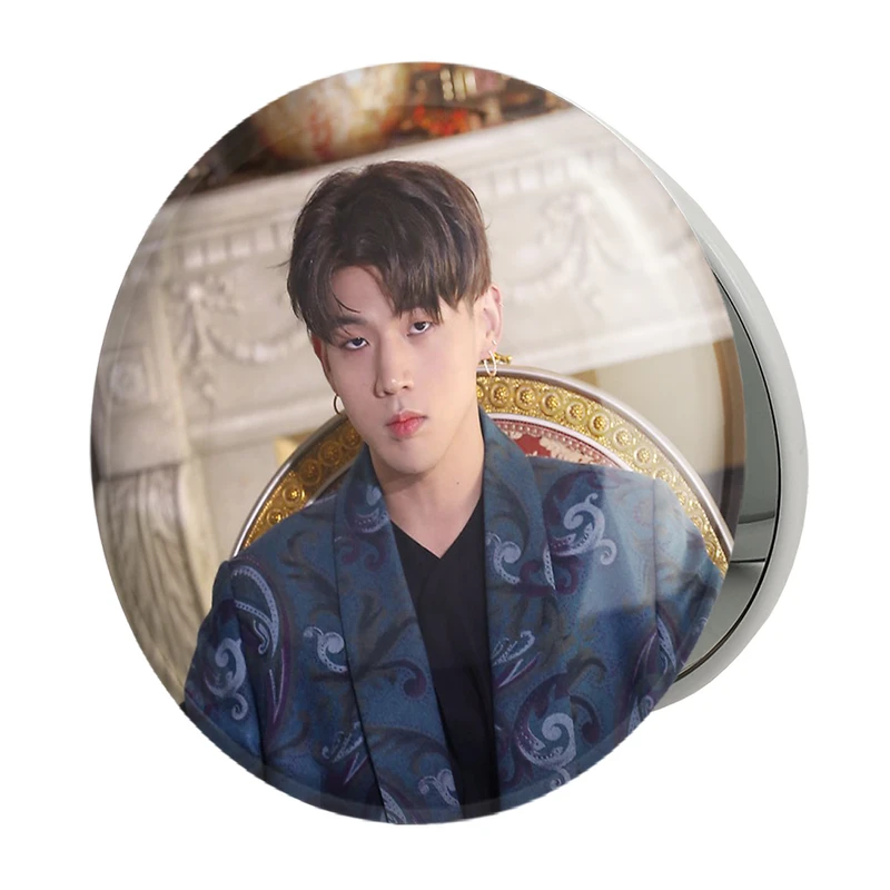 آینه جیبی خندالو طرح جی سف گروه کارد KARD مدل تاشو کد 12404 