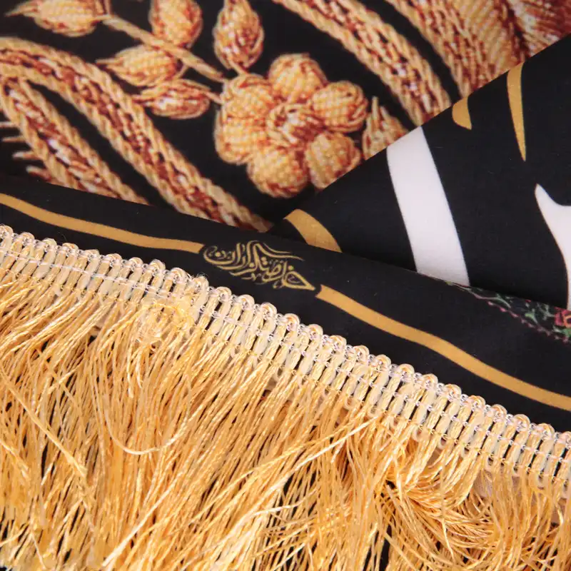 پرچم خدمتگزاران مدل کتیبه طرح لبیک یا حسین کد 4000573