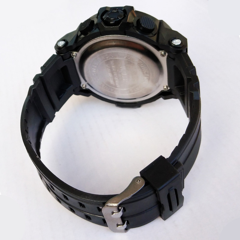 ساعت مچی دیجیتال پسرانه مدل اسپرت مقاوم در برابر آب ضدضربه چراغ دید در شب کدWAL12