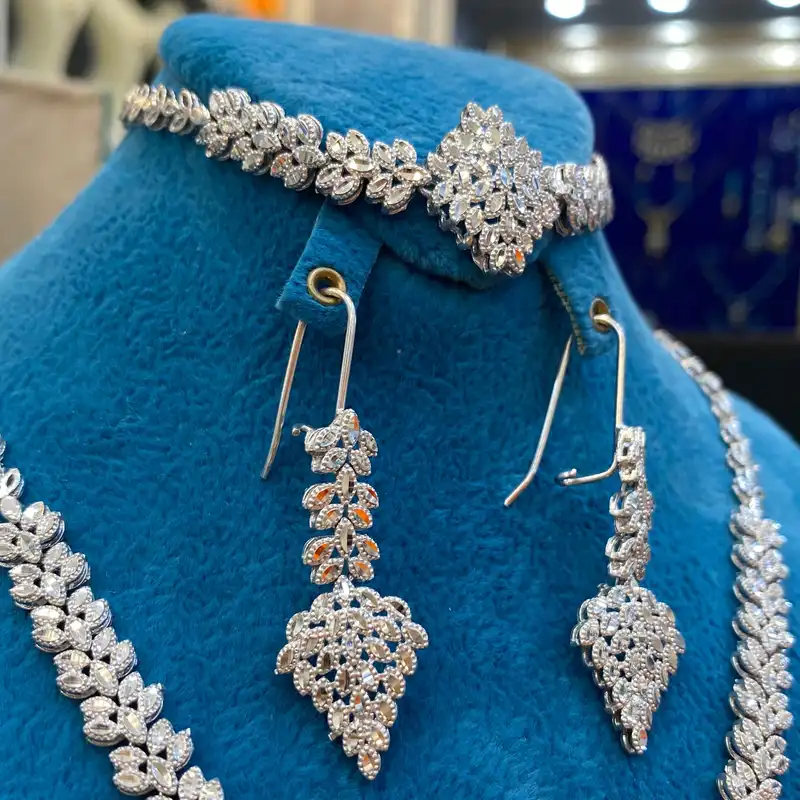 نیم ست نقره زنانه مدل دستساز طرح جواهر کد 741