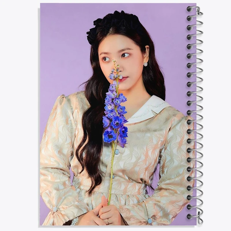 دفتر شطرنجی 50 برگ خندالو طرح یری گروه رد ولوت Red Velvet کد 19606