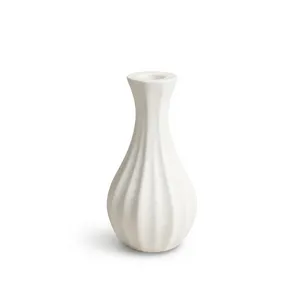 گلدان بتنی مدل Fluted