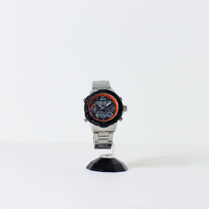 ساعت مچی عقربه‌ای مردانه جی فوکس مدل BO 884