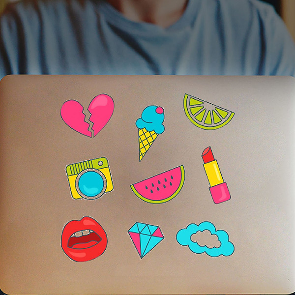 استیکر لپ تاپ مارکت میکس طرح دخترانه کد 1113MMIX بسته 9 عددی