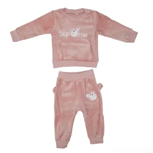 ست سویشرت و شلوار دخترانه مدل مخمل طرح پیگ