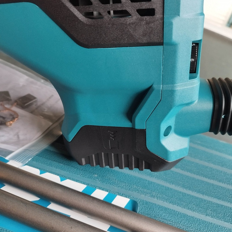 چکش تخریب  مدل HR3065