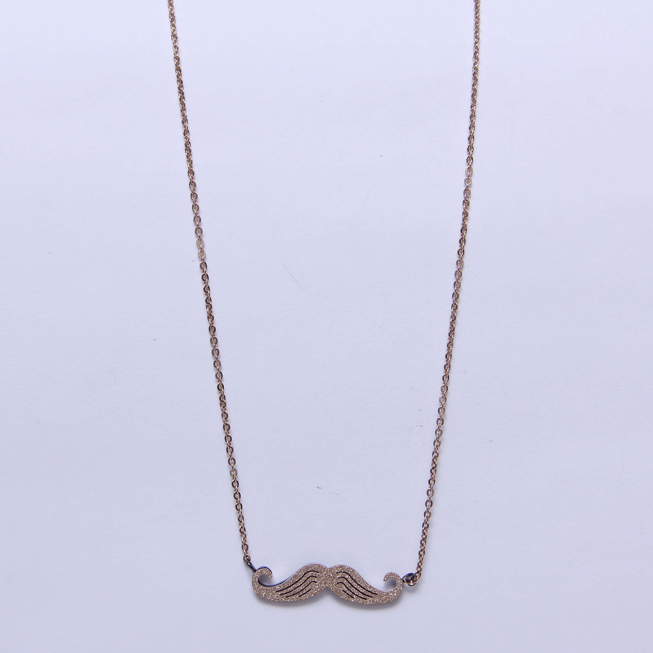 آویز گردنبند زنانه مدل سیبیل