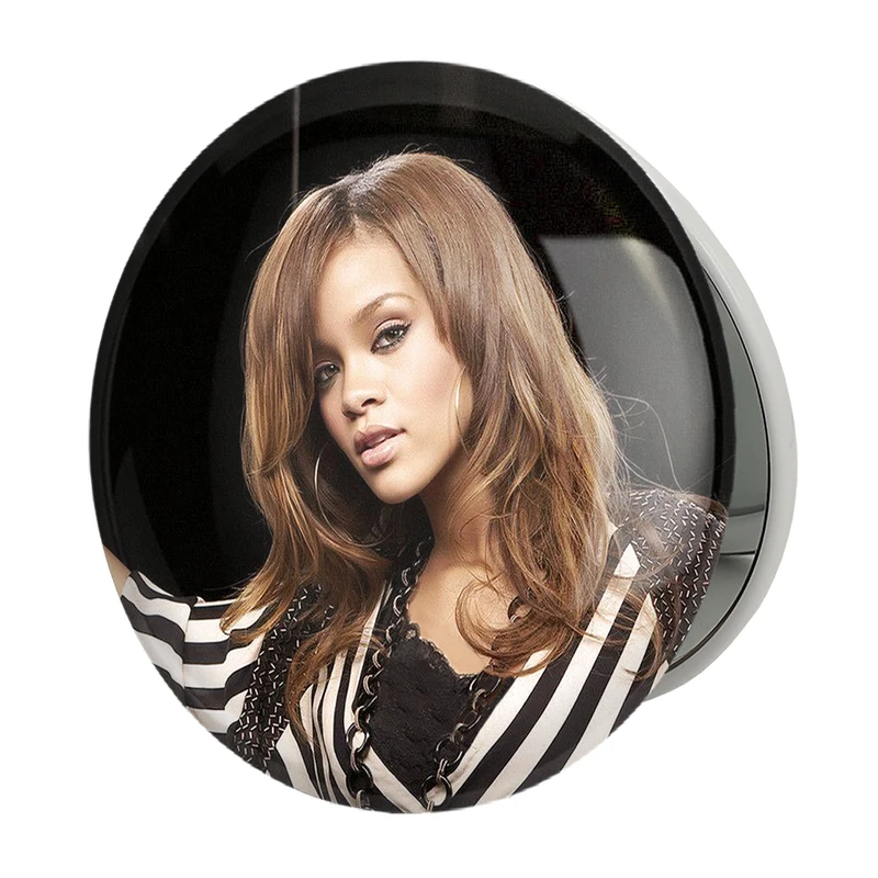 آینه جیبی خندالو طرح ریانا Rihanna مدل تاشو کد 6422 