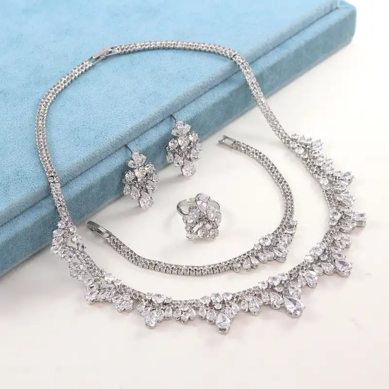 ست زنانه مدل عروس کد se232