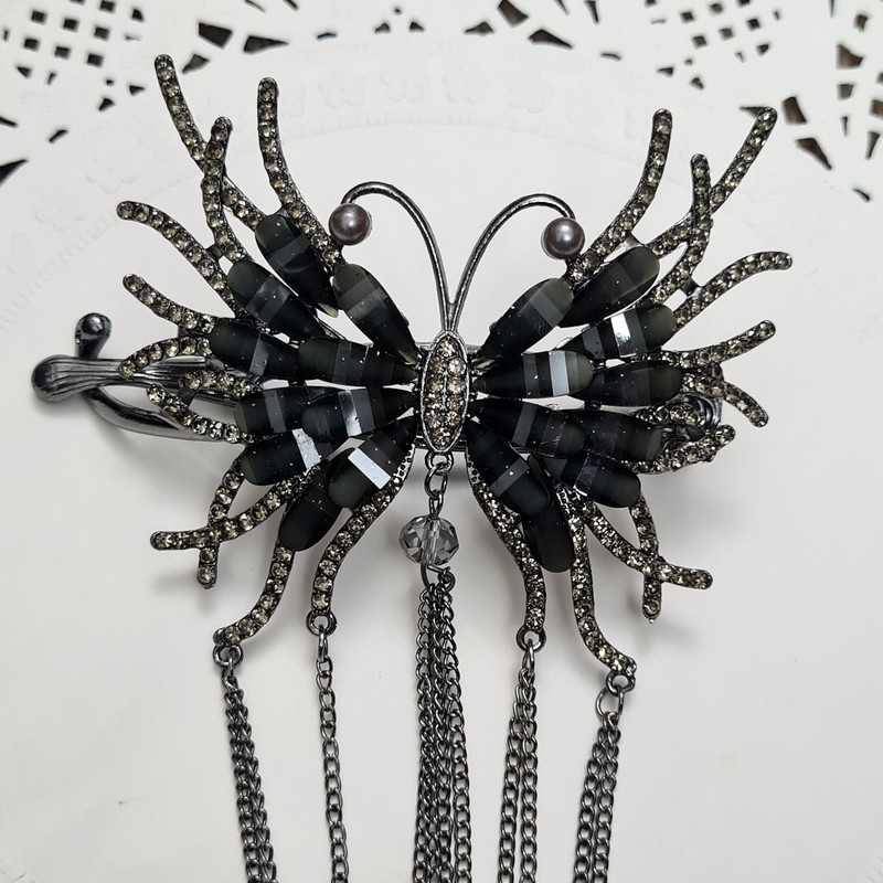 گیره مو زنانه مدل چفتی پروانه مشکی ققنوس آویزدار کد brg 666