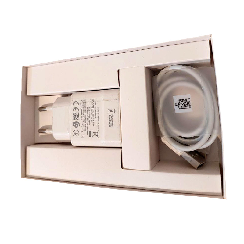 قیمت و خرید شارژر دیواری 22.5 وات مدل HW-100225E00 همراه کابل تبدیل USB-C