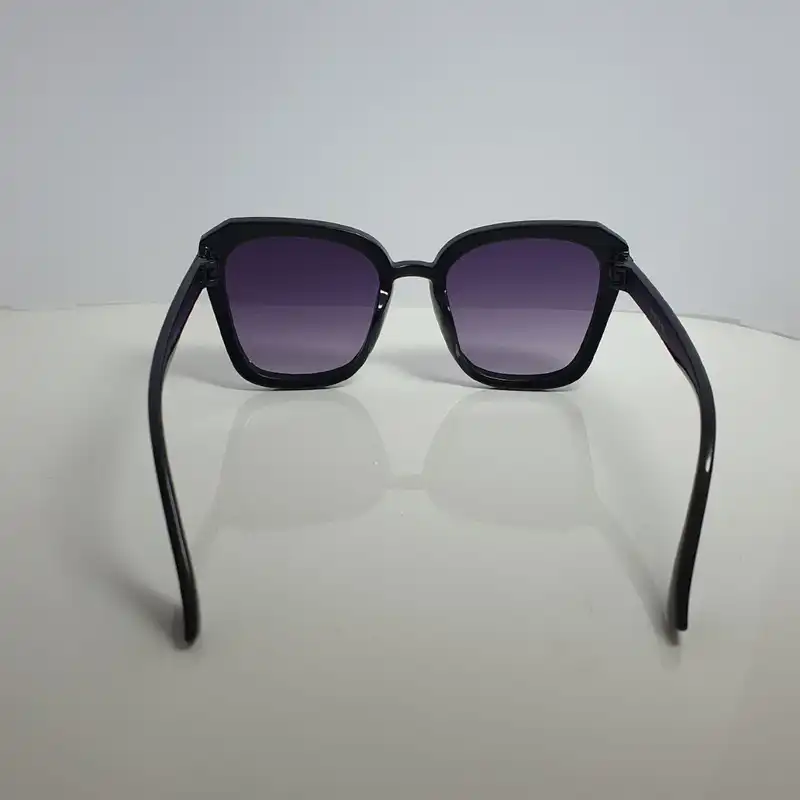 عینک آفتابی زنانه مدل MG1222