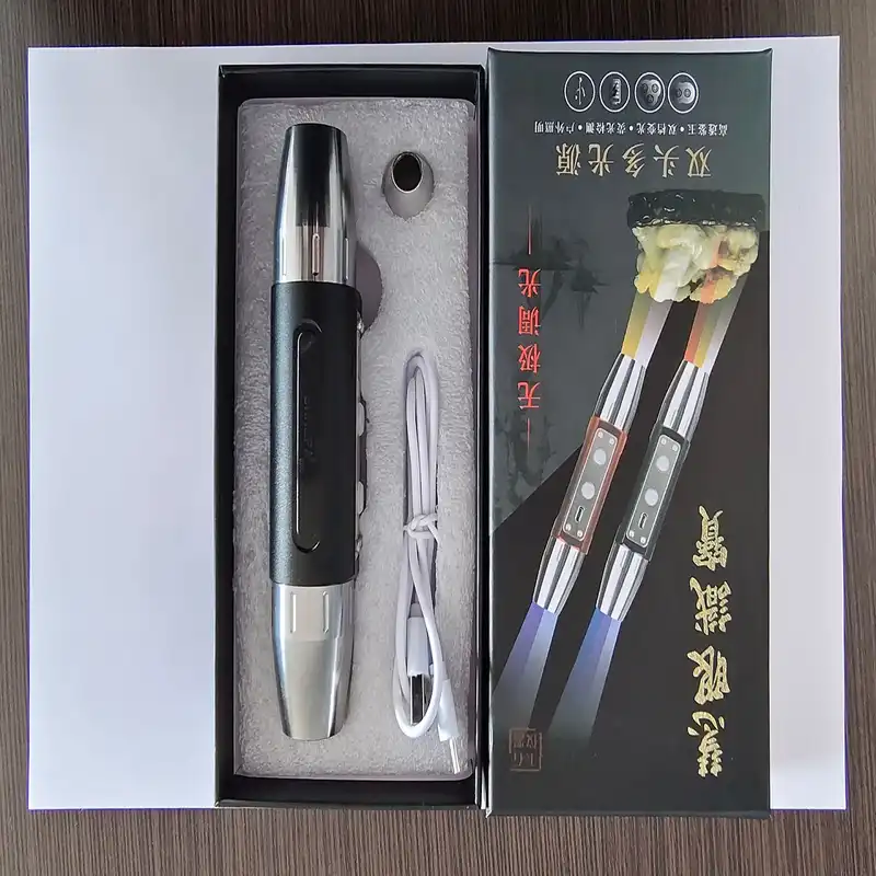 چراغ قوه دستی مدل LED UV