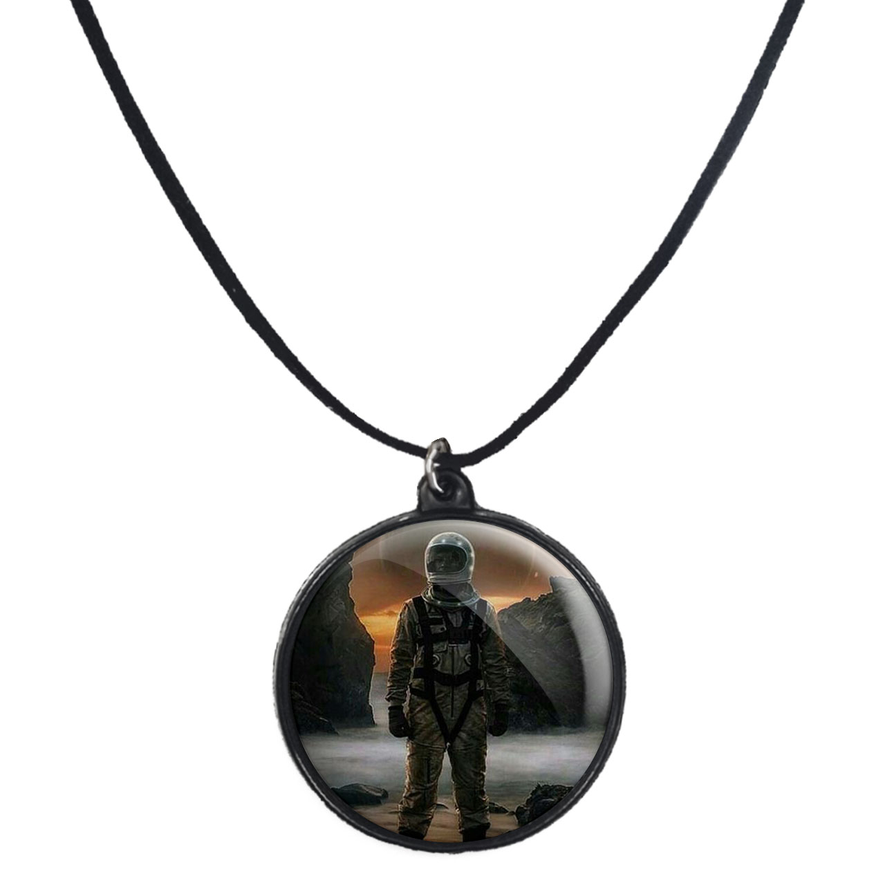 گردنبند پرمانه طرح فضانورد کد pmb.4207 مدل دو طرفه