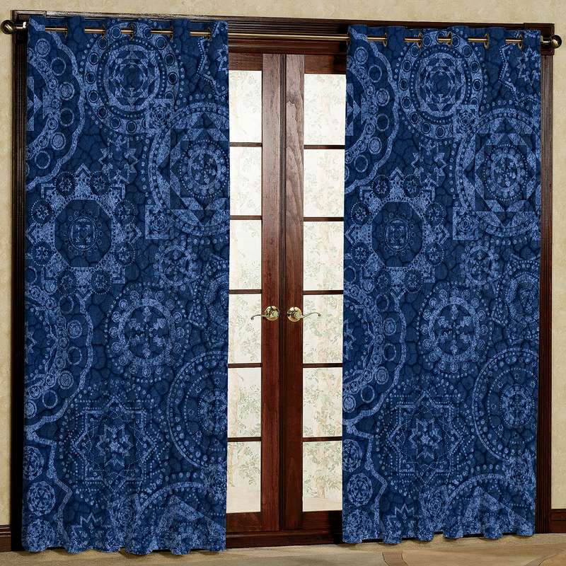 پرده مدل مخمل پانچی کد 4186 سایز 200x140 سانتی متر