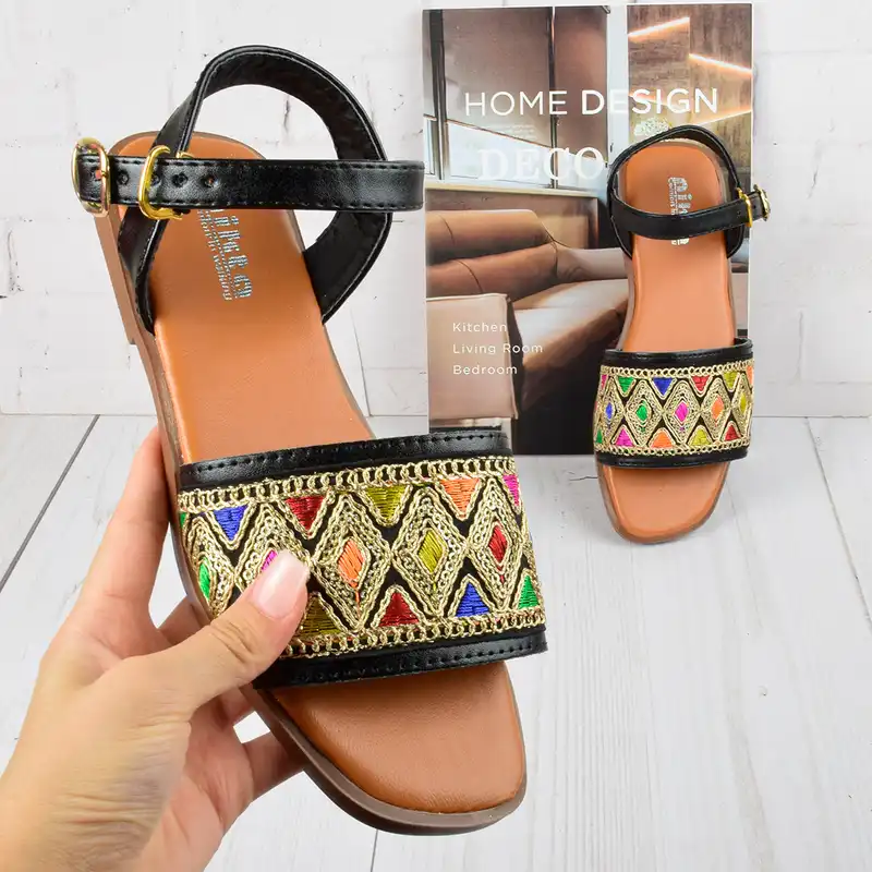 صندل زنانه نیکتا مدل سگکی آسان باز شو BK.4036