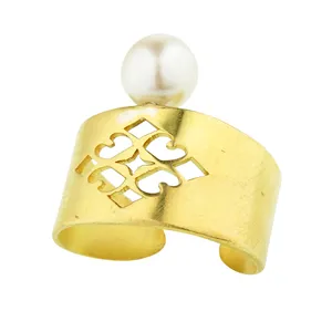 انگشتر زنانه گالری عزیزی طرح سنتی مدل 15327