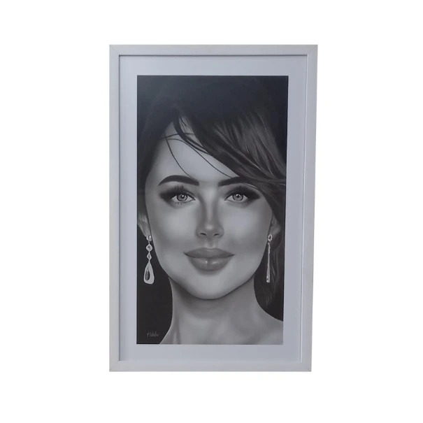 تابلو نقاشی سیاه قلم طرح چهره مدل تبسم کد 10