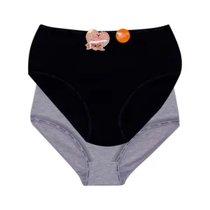 شورت زنانه مدل نخی کد 7705 بسته 2 عددی