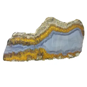 سنگ عقیق مدل جارویی طلایی کد R 1