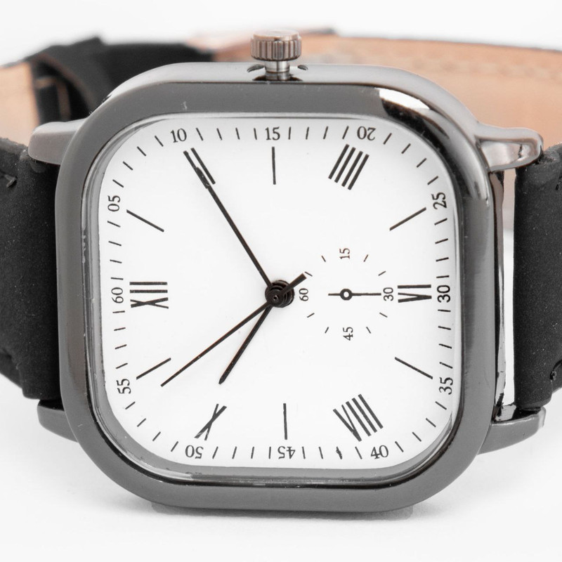 ساعت مچی عقربه‌ای مردانه مدل چرمی ساده 02
